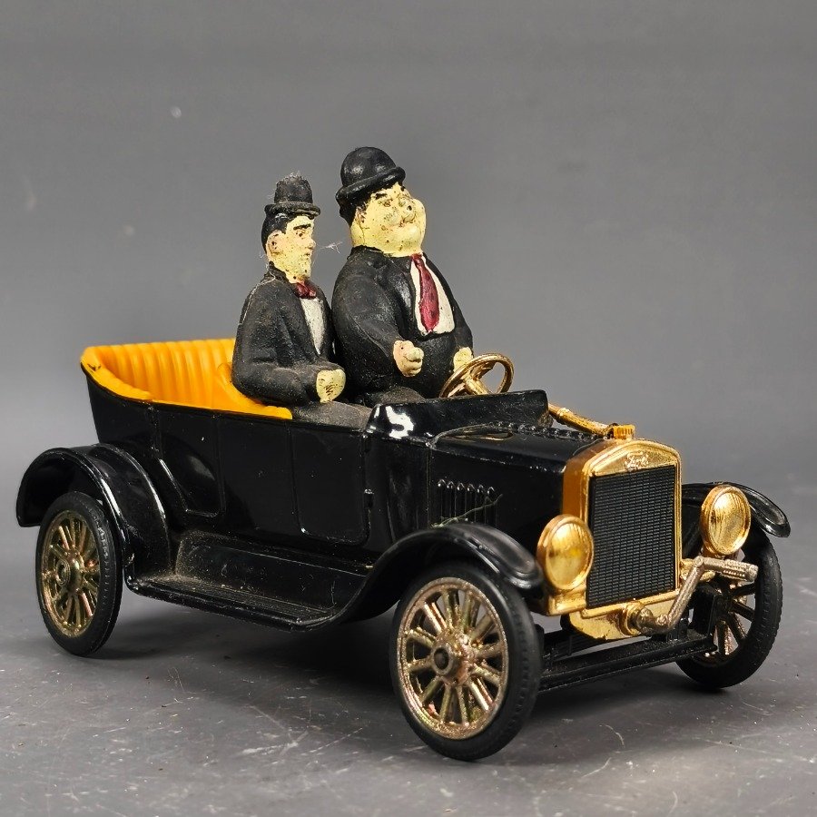 Item 17705 - Image 5