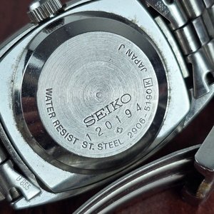 Relojes Citizen Eco-Drive WR-100 y Seiko Automático Japonés - imagen 5