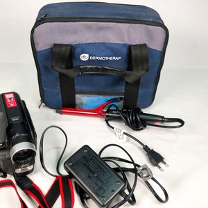 Filmadora JVC, Rizador Gama, Pistola Mesoterapia Dermotherap y Bolso - imagen 4