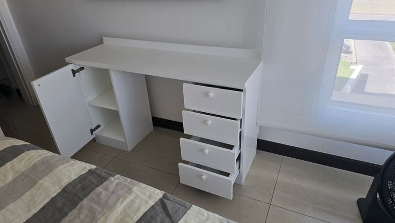 Item 912126 - Image 0