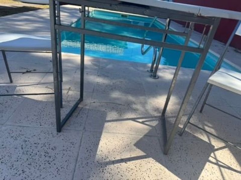 Juego de mesa y sillas plegables modernas - imagen 7