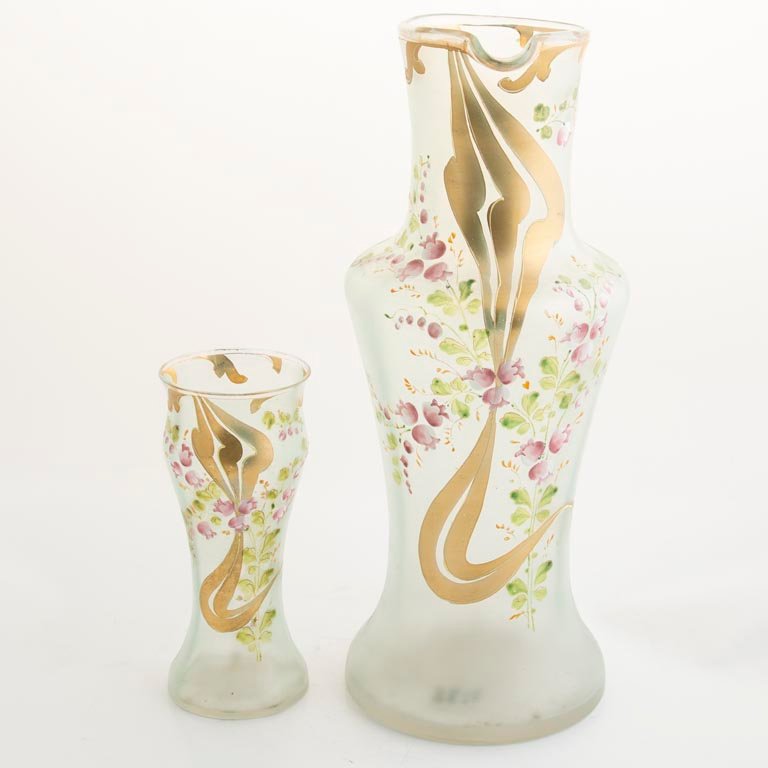 Jarra y Vaso de Cristal Veneciano Esmaltado con Detalles Florales Dorados
