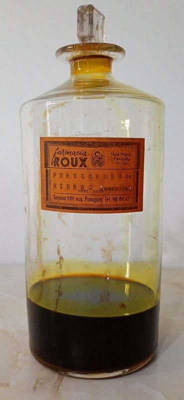 Frasco de Farmacia Antiguo Vidrio Transparente con Tapón Esmerilado - Farmacia Roux Montevideo