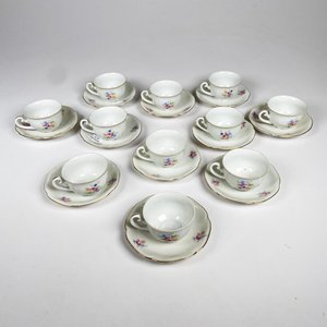 Lote siguiente: Juego de 11 Pocillos de Café de Porcelana Checa con Platillos