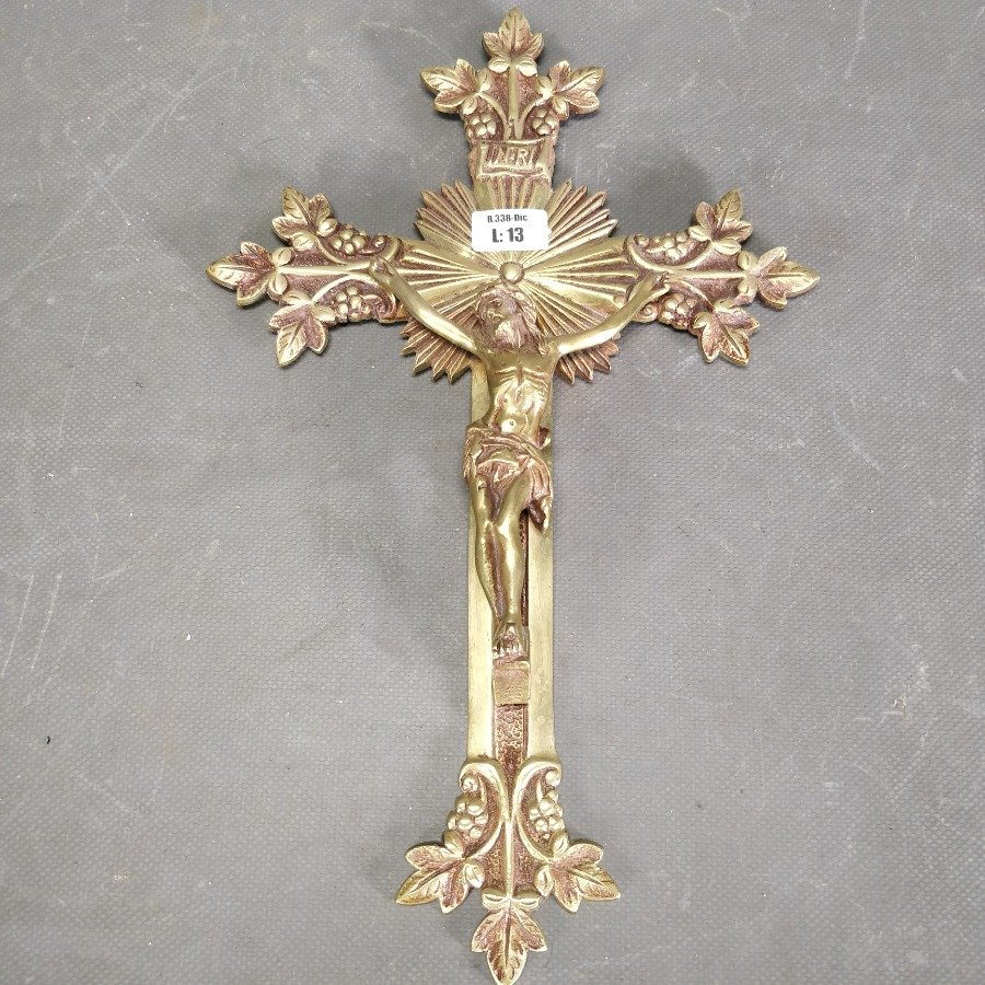 Item 15830 - Image 0