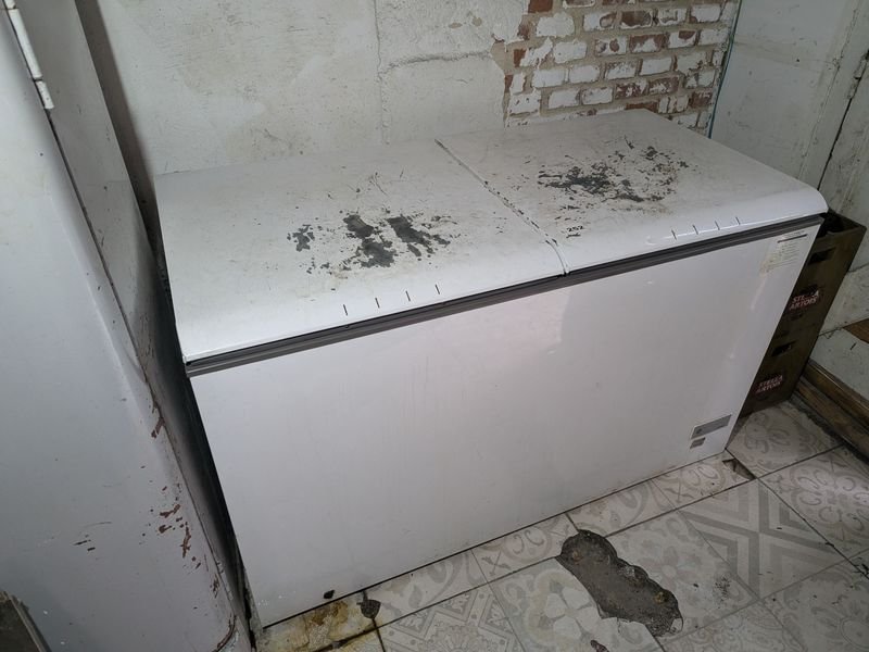 Congelador horizontal marca Consul en excelente estado - imagen 2