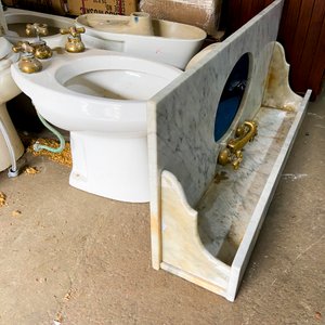 Tres piezas: un inodoro, bidé y mesada en marmol usados color blanco - imagen 6