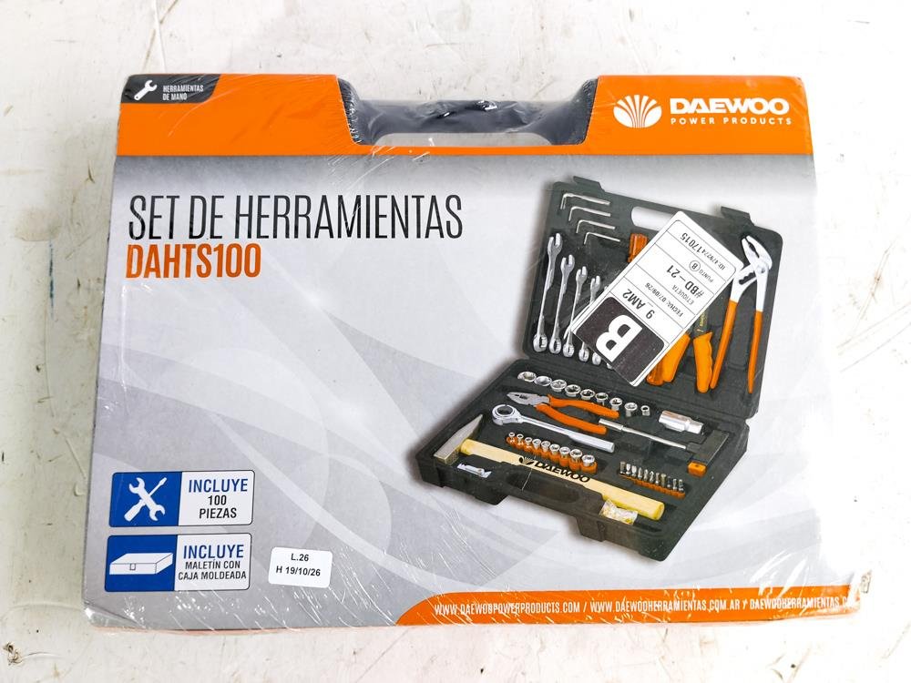 Set de Herramientas Daewoo DAHTS100 con Maletín Moldeado
