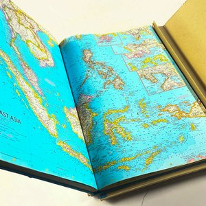 Atlas del Mundo y Libro del Centenario (1825-1925) - imagen 4