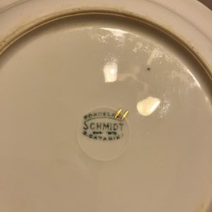 Lote de 4 Platos Vintage de Porcelana con Diseños Florales y Cuadros - imagen 3