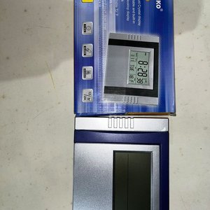 Reloj Despertador Digital Kenko KK-2805 con Calendario y Temperatura - imagen 2