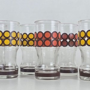 Lote de 12 Vasos Vintage con Diseños de Círculos y Frutas - imagen 2