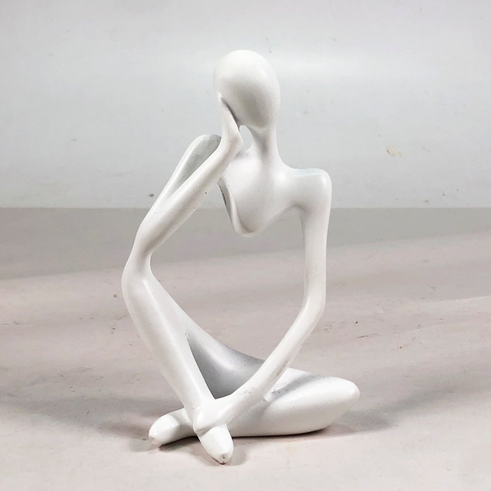 Lote anterior: Figura en cerámica sentada con piernas cruzadas
