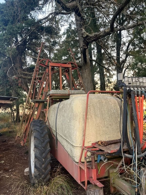 Fumigadora MONOEJE Aguirre con barral electrohidraulico - Equipamiento para agricultura - imagen 1