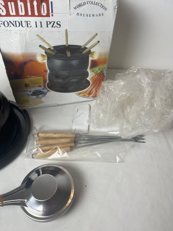 Fondue Set con Accesorios y Características - imagen 3