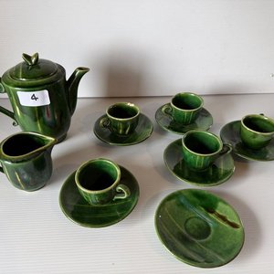 Lote anterior: Juego de Café Incompleto Verde Brillante
