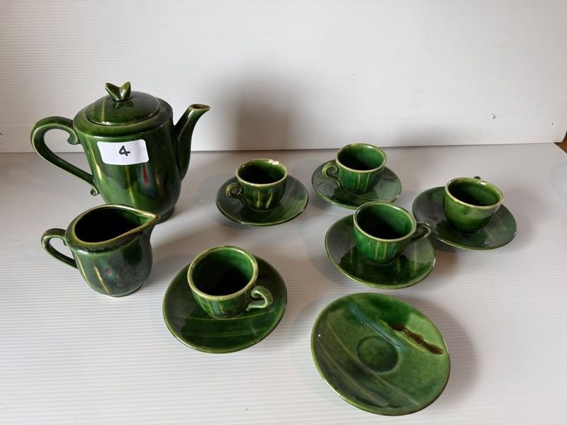 Juego de Café Incompleto Verde Brillante