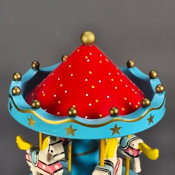 Caja musical a cuerda con diseño de carrousel - imagen 3