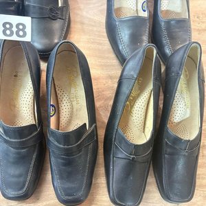 Lote de 5 Pares de Zapatos de Cuero para Mujer - Artesanales Uruguayos - imagen 2