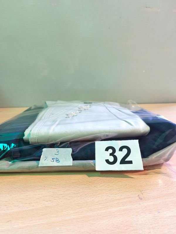 Item 843095 - Image 1