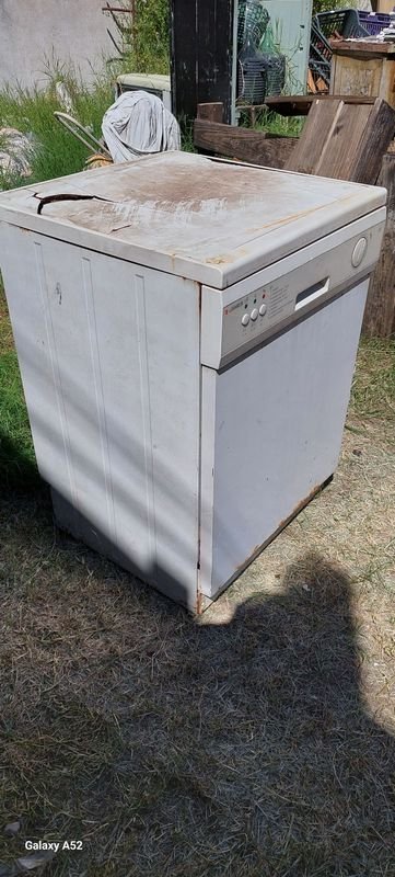 Item 900831 - Image 2