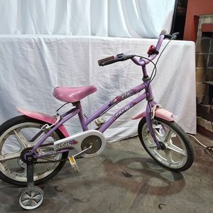 Bicicleta Infantil Caloi Rosa con Ruedas de Apoyo - imagen 2