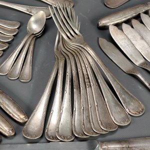 Conjunto Wolff de 56 Cubiertos de Plata Alpaca: Piezas de Servir, Cuchillos, Tenedores y Cucharas - imagen 8