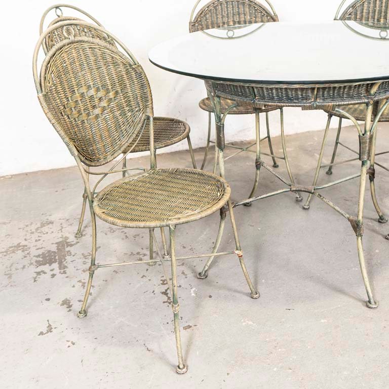 Mesa de jardín con cinco sillas metálicas y ratán - imagen 3