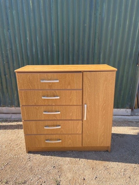 Item 27315 - Image 1