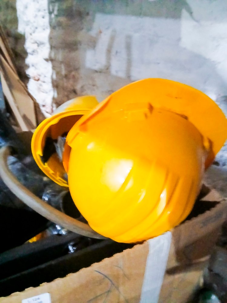 Conjunto de herramientas y accesorios para construcción - imagen 4