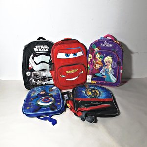 Lote siguiente: Lote de 5 Mochilas Infantiles: Star Wars, Cars, Frozen y Bajoterra