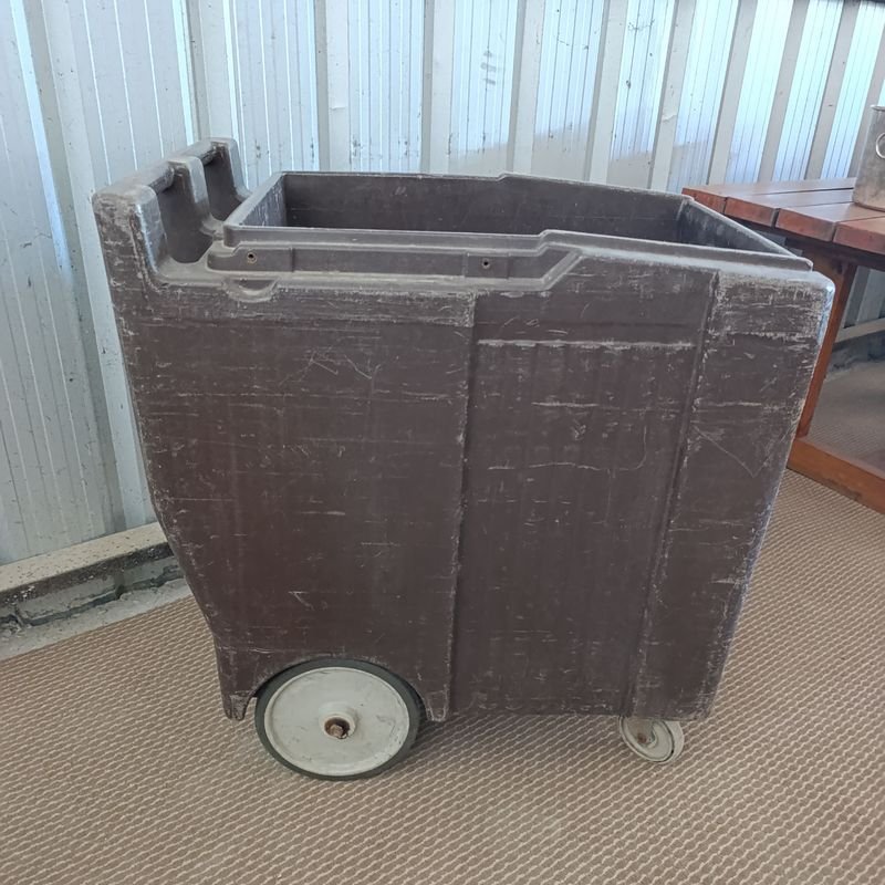 Contenedores Cambro Estancos con Ruedas - imagen 10