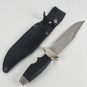 Cuchillo de Caza con Funda Negra - imagen 2