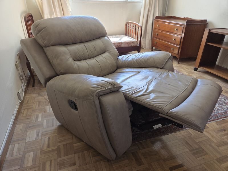 Item 888705 - Image 3