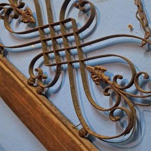 Lote siguiente: Adorno de Forja para Reja con Diseño Floral