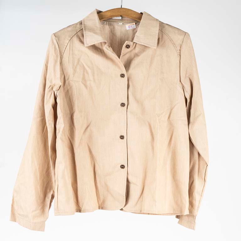 Camisa Beige Manga Larga Talle L