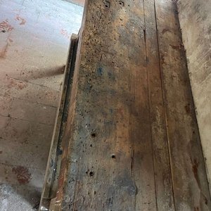 Mesa de Trabajo Antigua de Madera Rústica - imagen 3