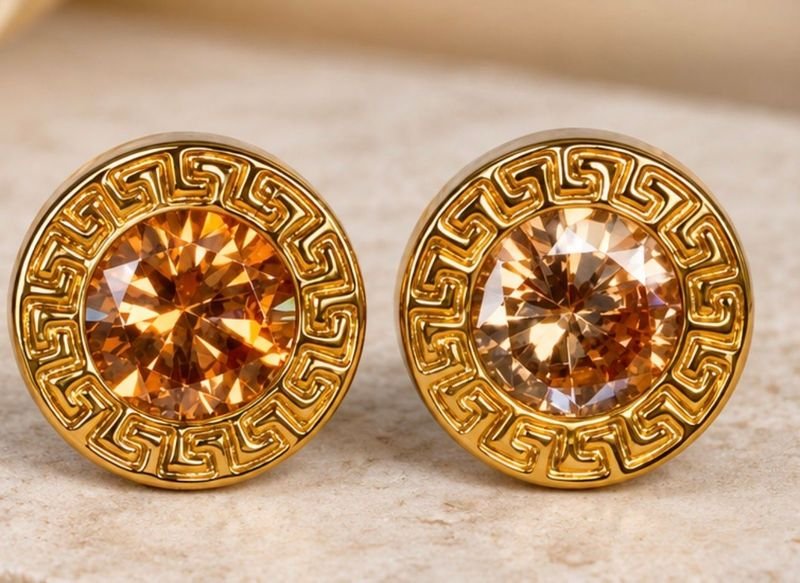 Aros de Plata con Piedras Champagne y Diseño Guarda Imperial