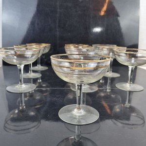 Conjunto de 10 Copas Coupe de Cristal Labrado con Borde Dorado - imagen 3
