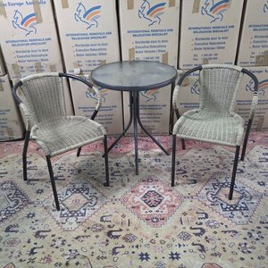 Juego de Jardín o Balcón: Mesa Redonda Vidrio y 2 Sillones Ratán Sintético - imagen 2