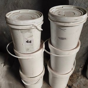 Lote anterior: Lote de Baldes de Pintura Acrílica Profesional Verde Manzana