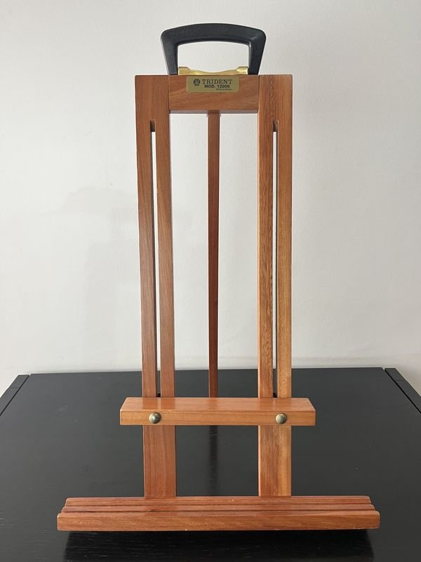 Lote anterior: Atril de mesa en madera con manija - Manualidades y artesanías