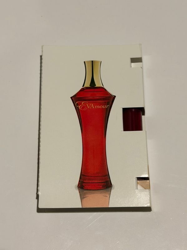 Lote siguiente: Muestra de perfume original de USA