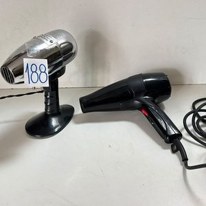 Dos Secadores de Pelo Eléctricos Vintage y Moderno - imagen 2