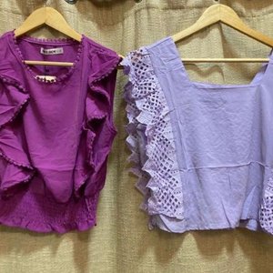 Lote de Blusas y Remeras de Dama Variadas - imagen 8