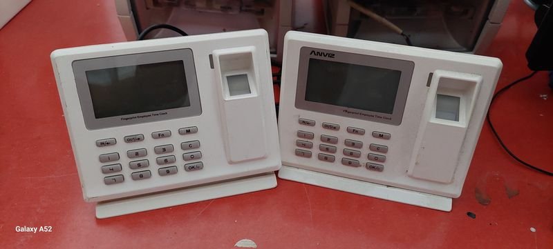 Marcadores electrónicos con huella
