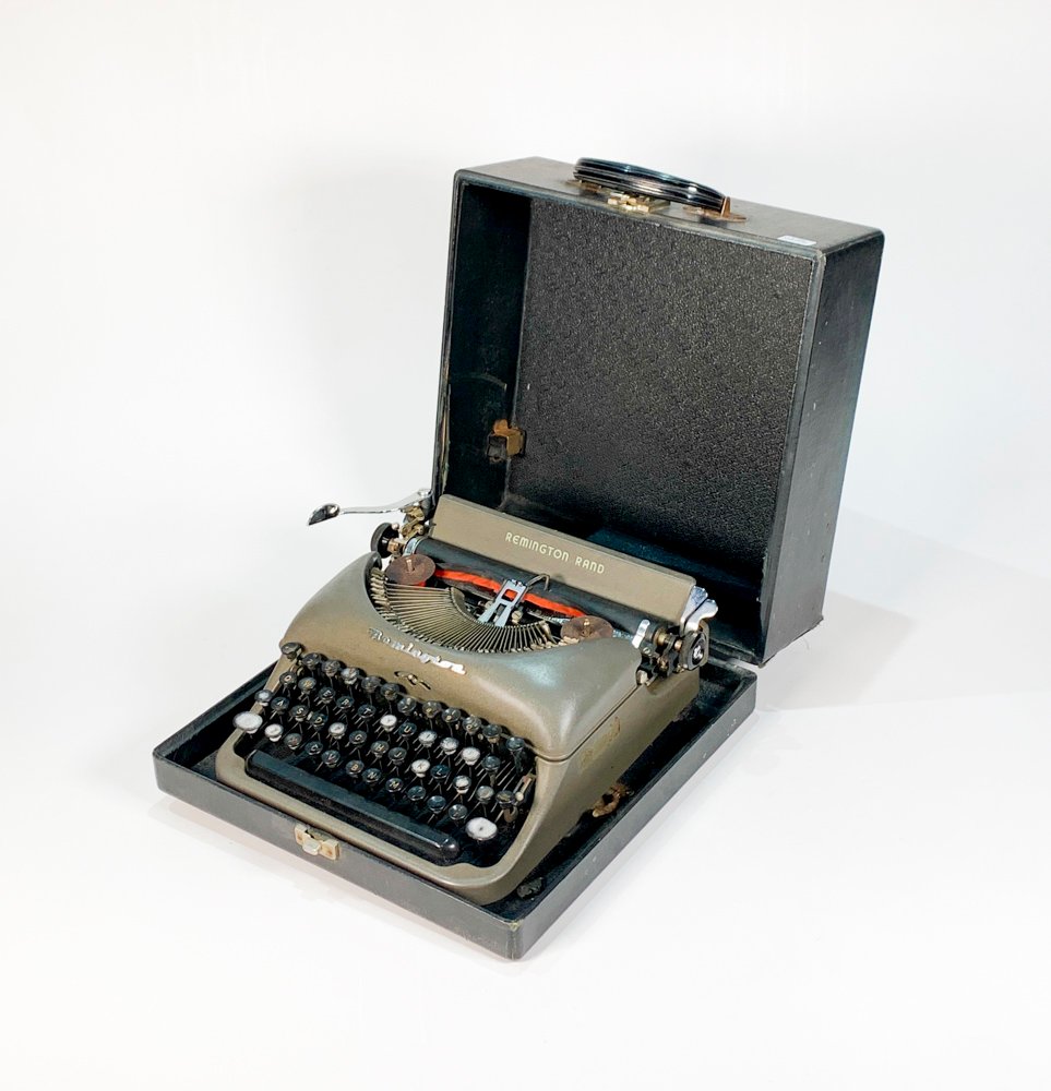 Máquina de Escribir Portátil Remington Rand con Estuche Negro - Años 50