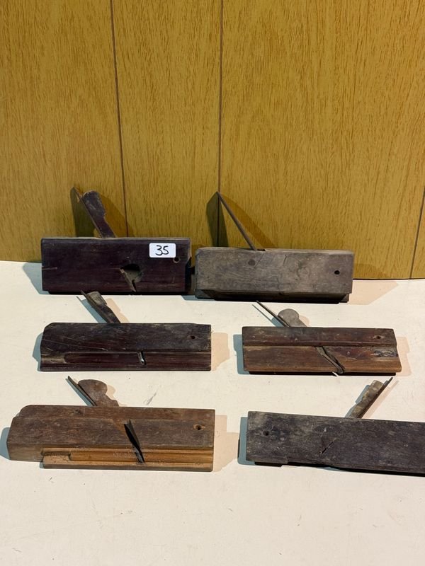 Lote de 6 Cepillos de Carpintería Antiguos de Madera