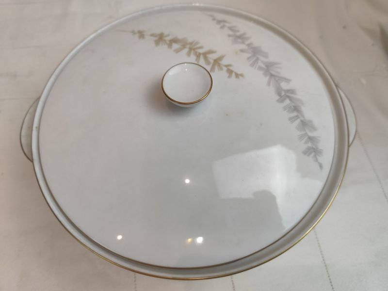 Porcelana HUTSCHENREUTHER de 20cm - Accesorios para el hogar - imagen 3