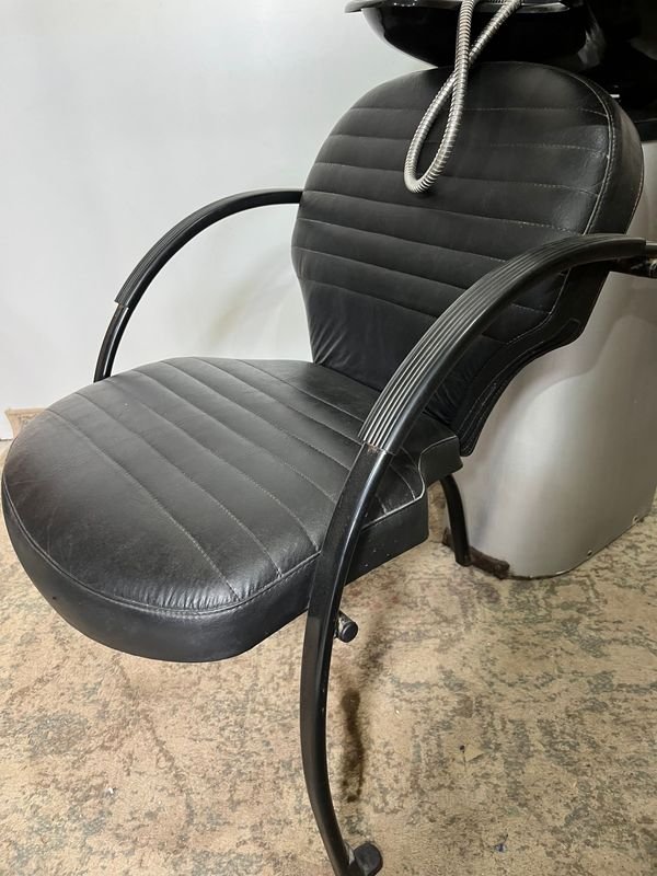 Item 850957 - Image 1